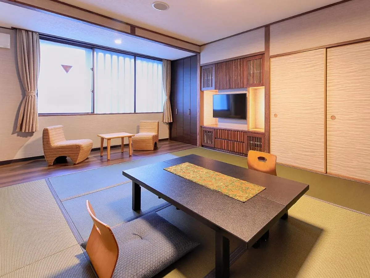 Gion Shinmonso Hotel Kyoto 4*,